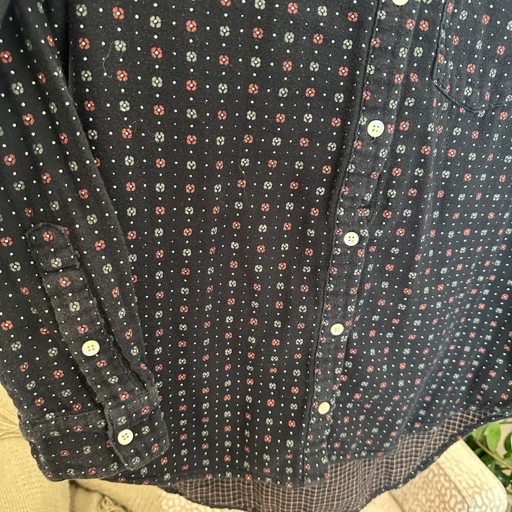 Madewell XS Dark Navy Micro Floral Cotton Button Down Shirt, Fits a Medium - Picture 3 of 6